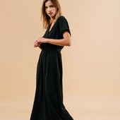 Sublimez votre style avec cette longue robe noire 🖤
#style #profeel #fougeres #tendance #grace&mila #shopping